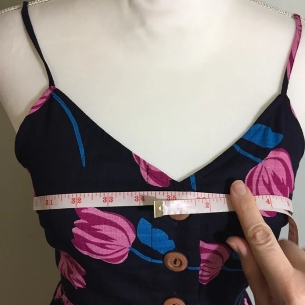 ModCloth x Jessy B ModCloth Alfresco Glow Tulip Button Dress
